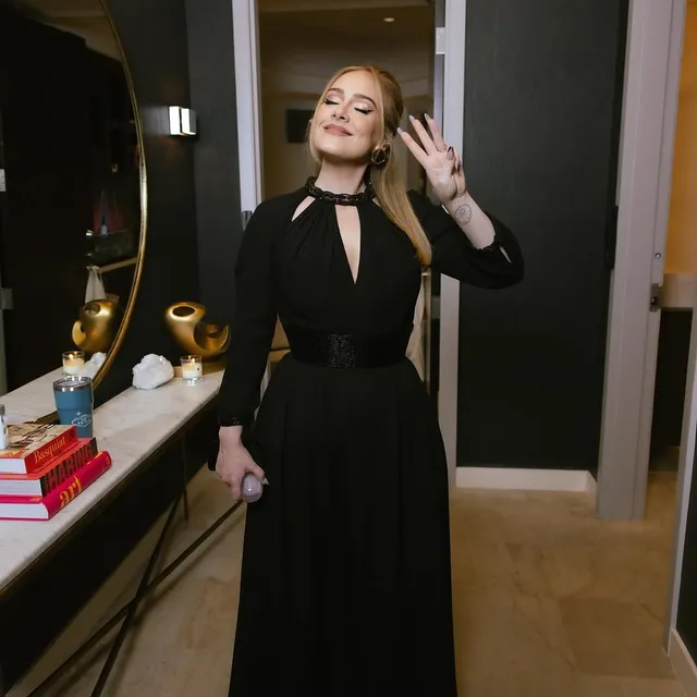 Adele — Instagram 5