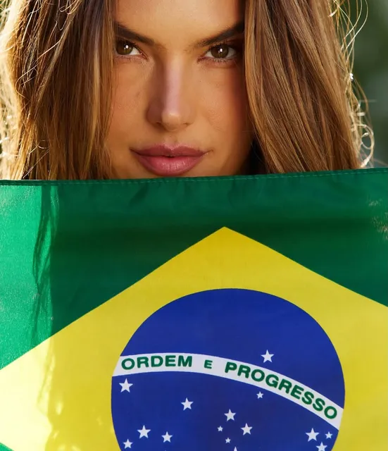 Alessandra Ambrosio — Instagram 4