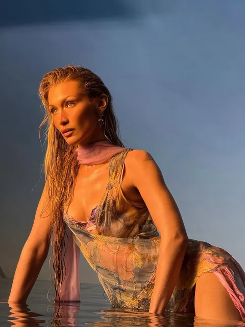 Bella Hadid — Instagram 3