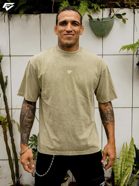 Charles Oliveira — Instagram 5