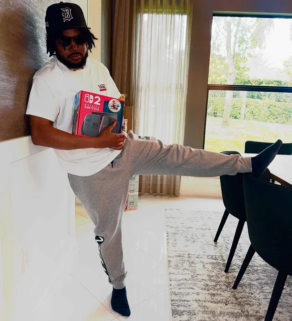 CoryxKenshin — Instagram 2