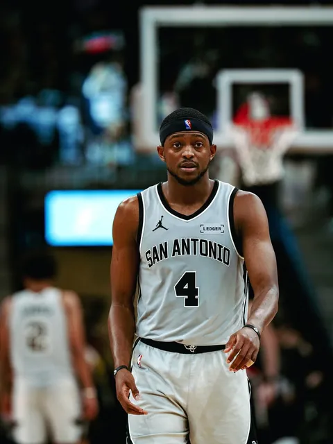 De'Aaron Fox — Instagram 5