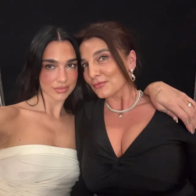Dua Lipa — Instagram 2