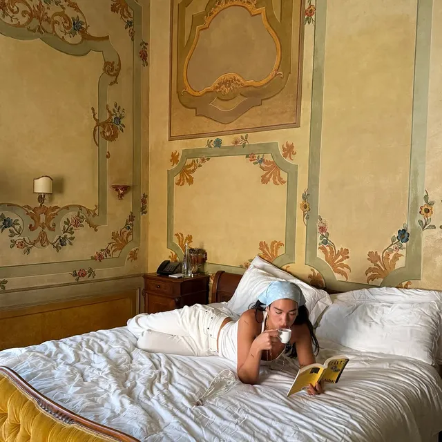 Dua Lipa — Instagram 3