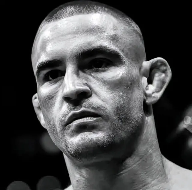 Dustin Poirier โ Instagram 2