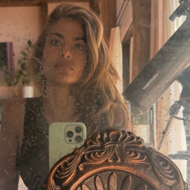 Eva Mendes — Instagram 1