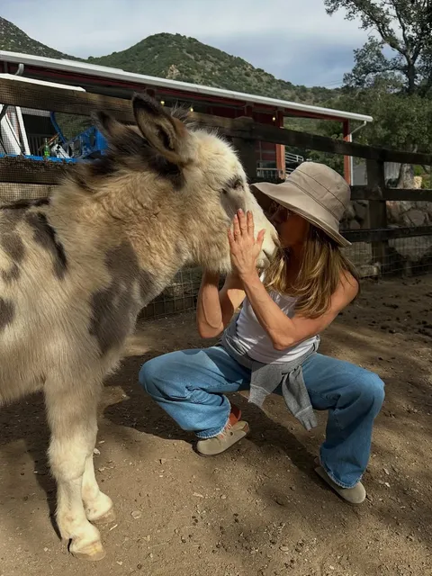 Jennifer Aniston — Instagram 5