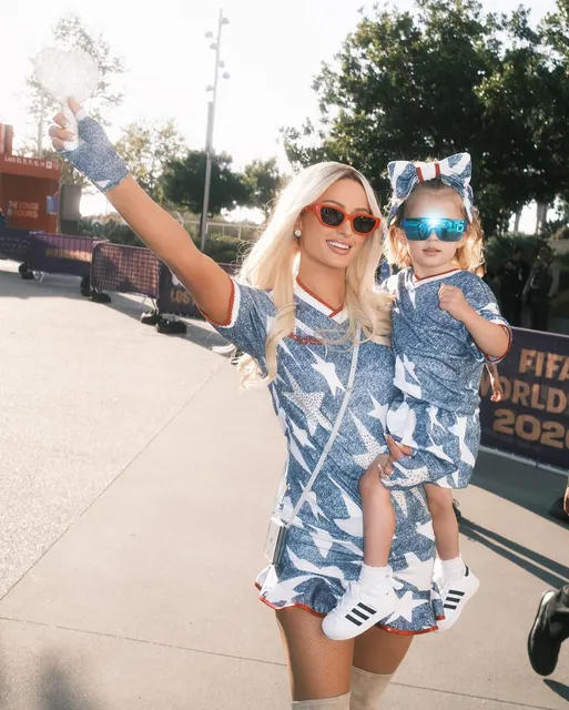 Paris Hilton — Instagram 2