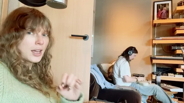 Taylor Swift — Instagram 4