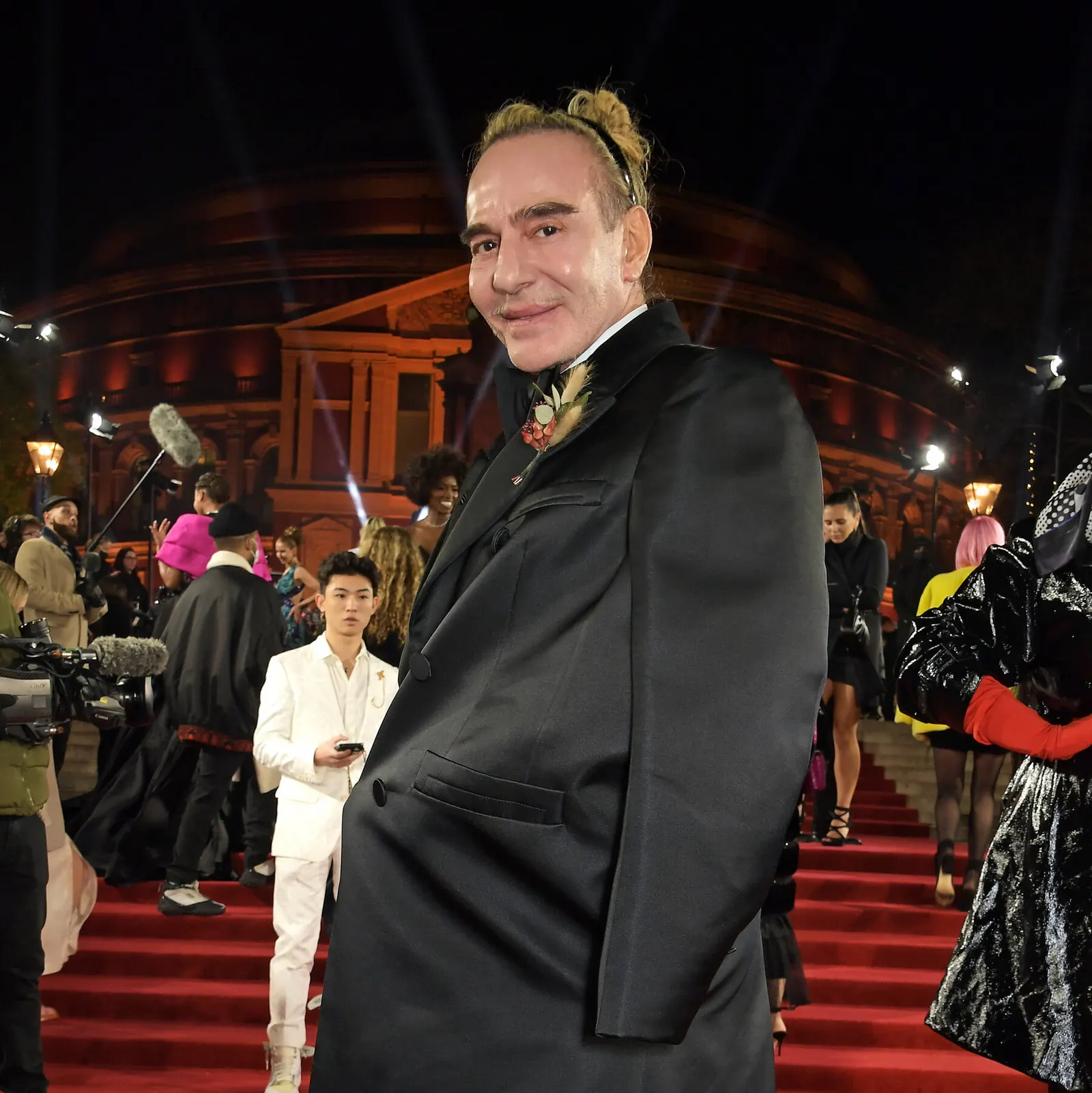 Anna Wintour's Support of Galliano Draws Heat as Met Plans Tribute