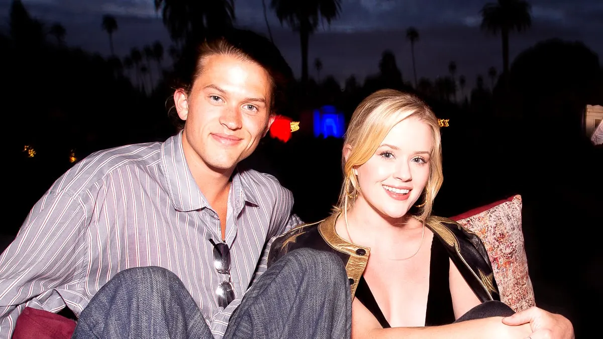 Ava & Deacon Phillippe Catch Pulp Fiction at Hollywood Forever
