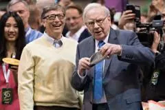 Buffett Ends 20-Year Giving Streak to Gates Foundation Over Epstein Ties