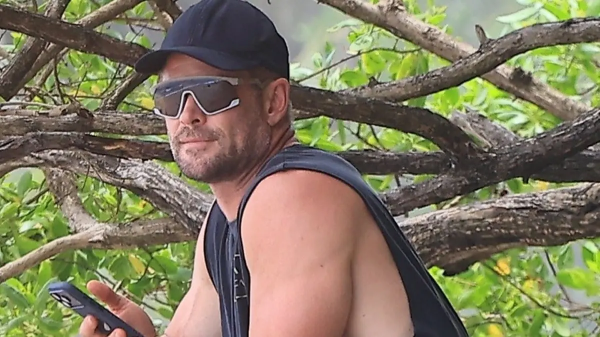 Chris Hemsworth Unwinds in Costa Rica Before Avengers: Doomsday Return