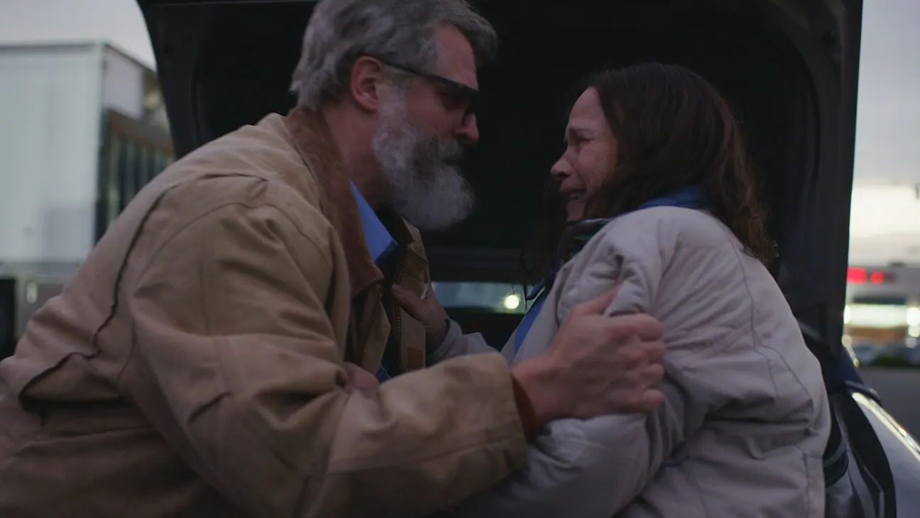 Courteney Cox Rises to Directing with 'Evil Genius' After Chance Encounter