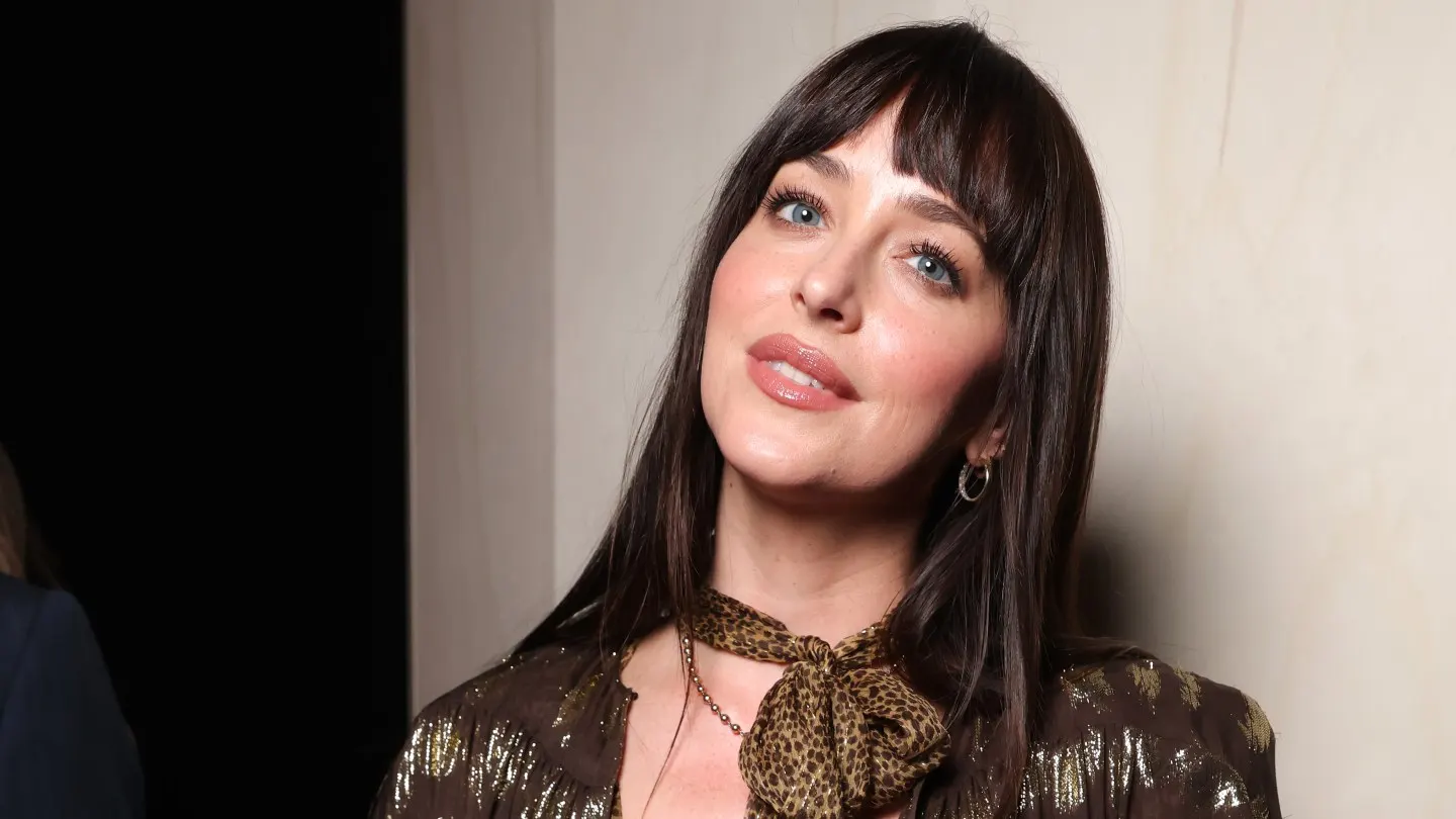 Dakota Johnson and Ellen Burstyn Play Marilyn Monroe in Gyllenhaal's Venice Short