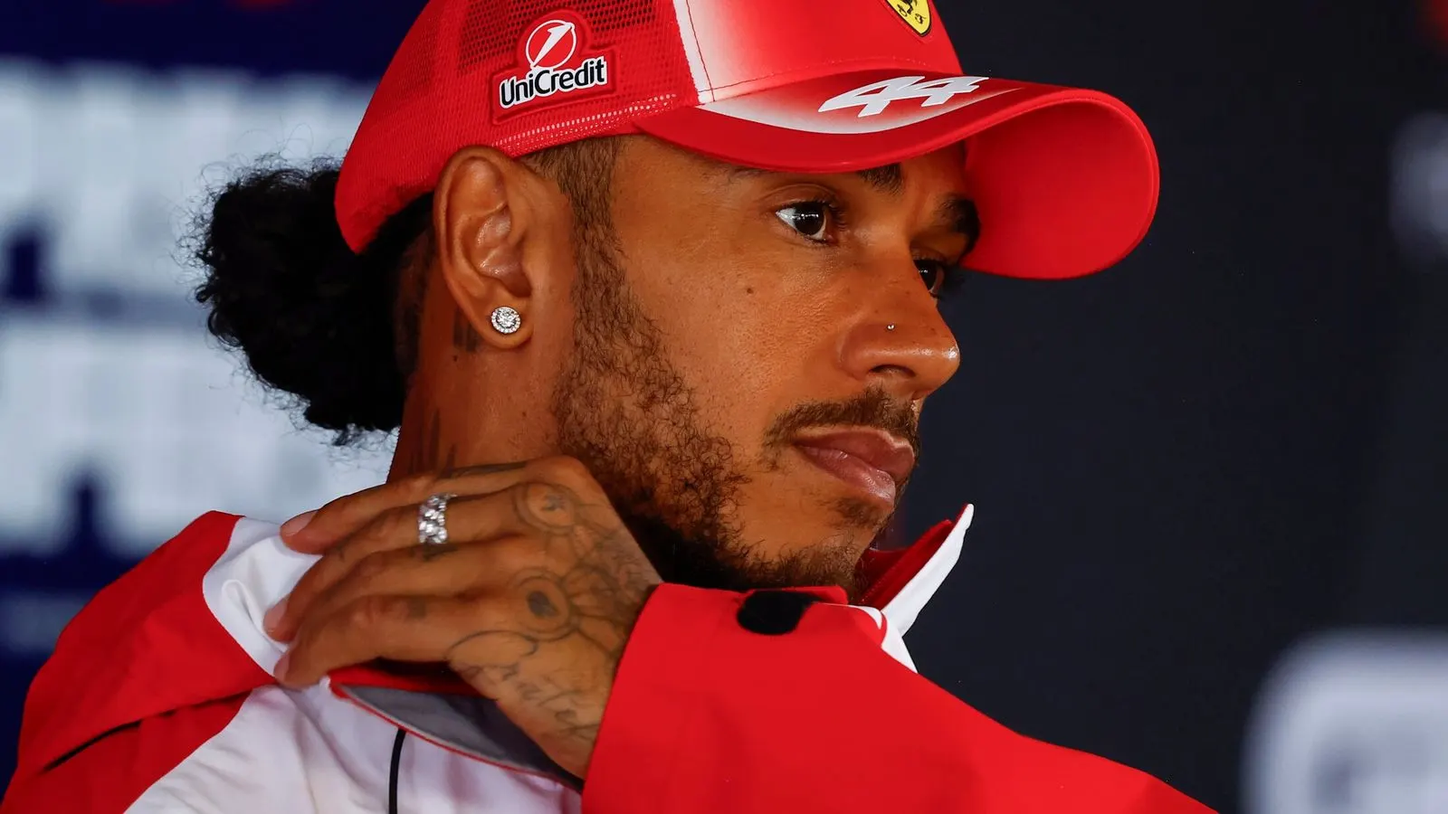 Hamilton Frustrated with Ferrari Tactics at Dutch Grand Prix