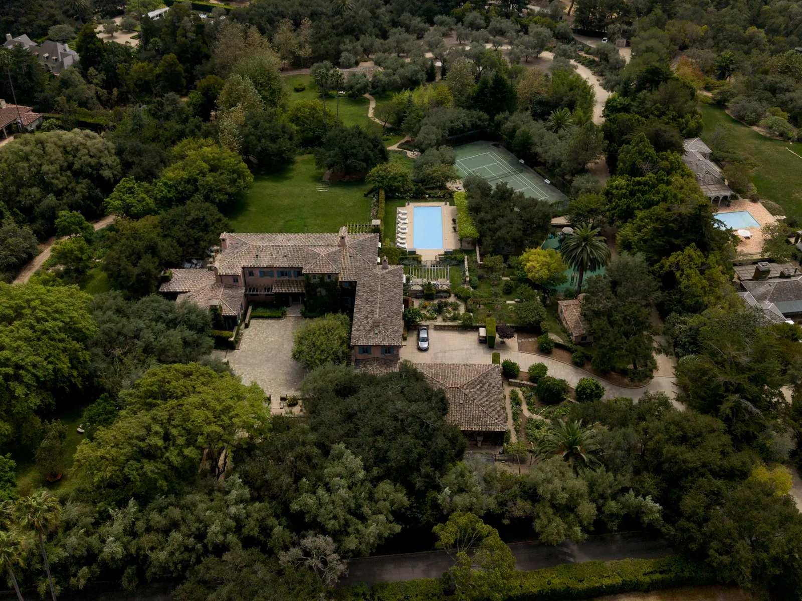 Harry & Meghan's Montecito Mansion Is Staying Empty — For Now