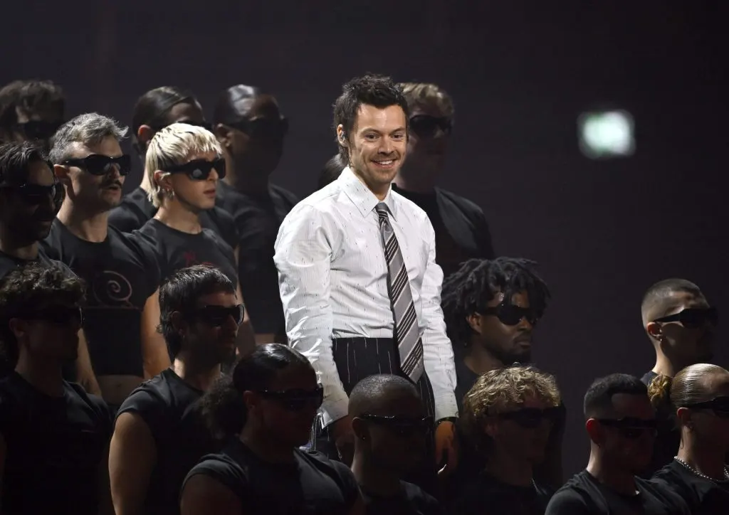 Harry Styles Brings the Heat to Mexico City with Stellar Concert Opening