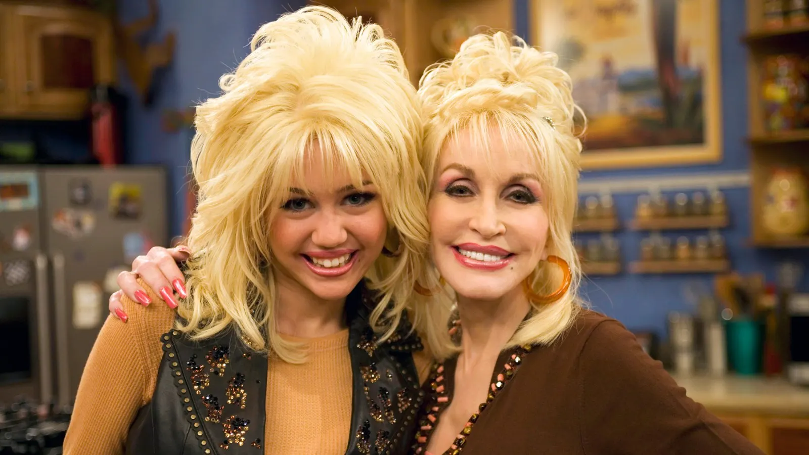 How Dolly Parton Became Aunt Dolly to an Entire Generation