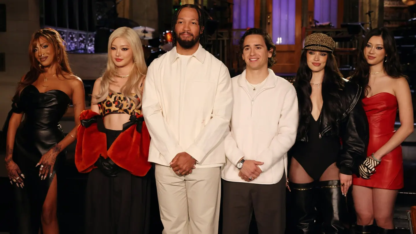 Jalen Brunson Hosts SNL Premiere with KATSEYE on Season 52 Kickoff