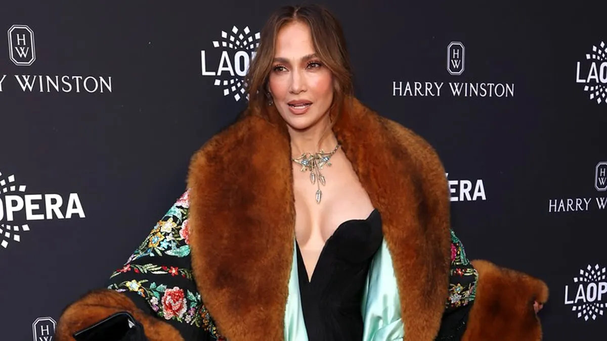 Jennifer Lopez Dazzles in Dramatic Cloak at LA Opera Opening Night Gala