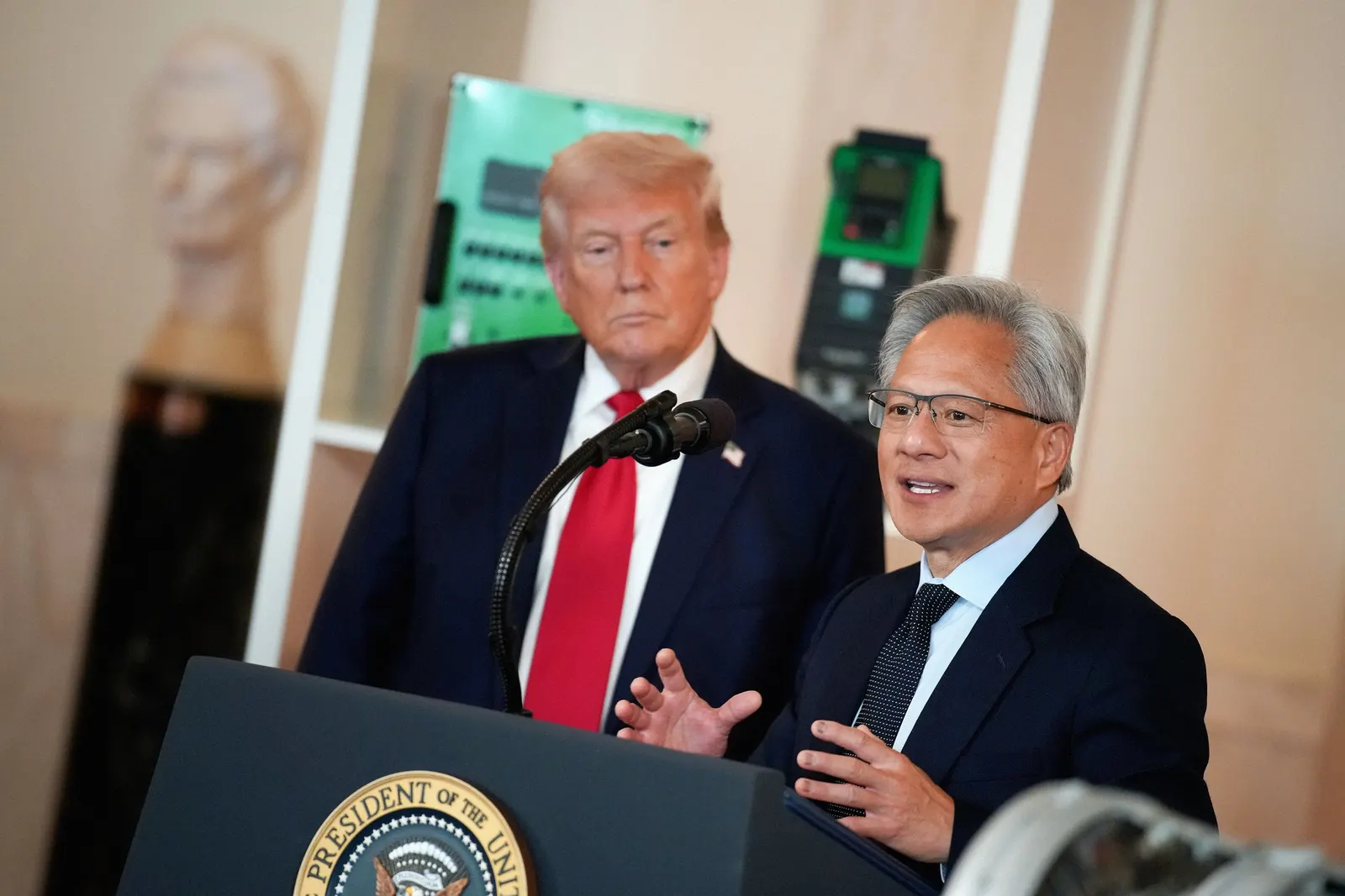 Jensen Huang's Call from Trump Disrupts Nvidia's All-Hands Meeting