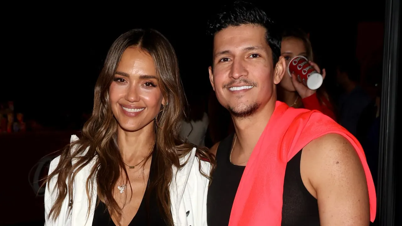 Jessica Alba and Danny Ramirez Share a Post-Workout Coffee Date