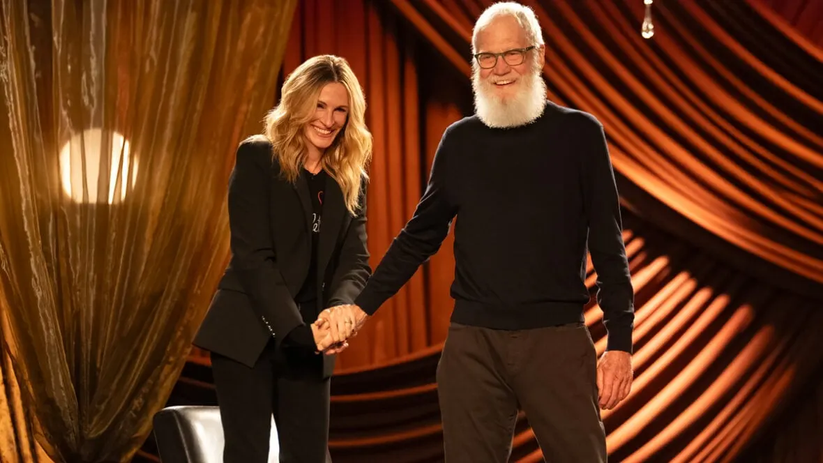 Julia Roberts Joins David Letterman's 'My Next Guest' Season 7