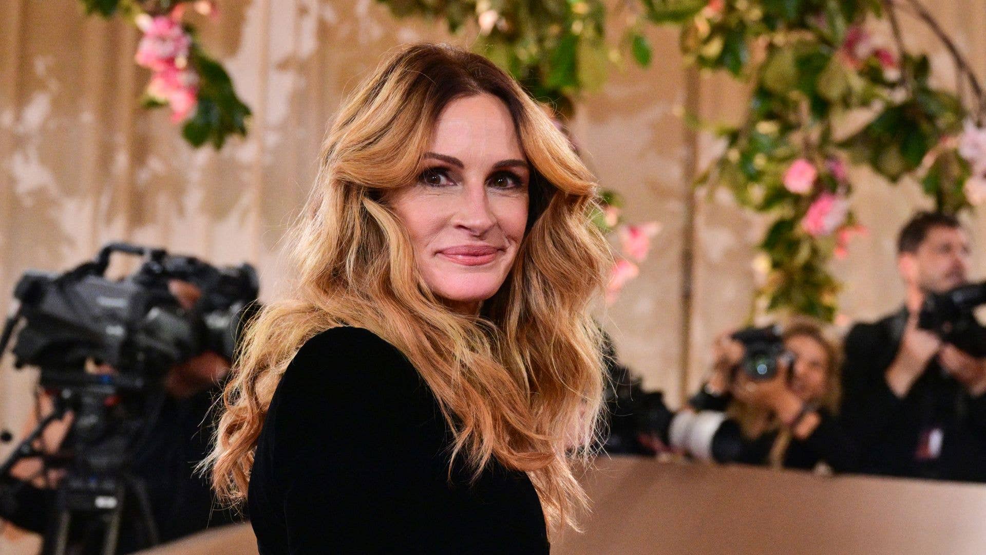 Julia Roberts Steps Out as Son Henry Turns 19