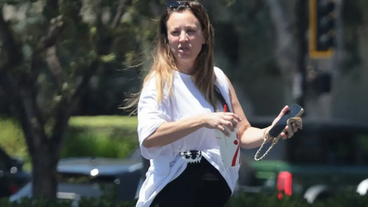 Kaley Cuoco Dines Out Showcasing Growing Baby Bump