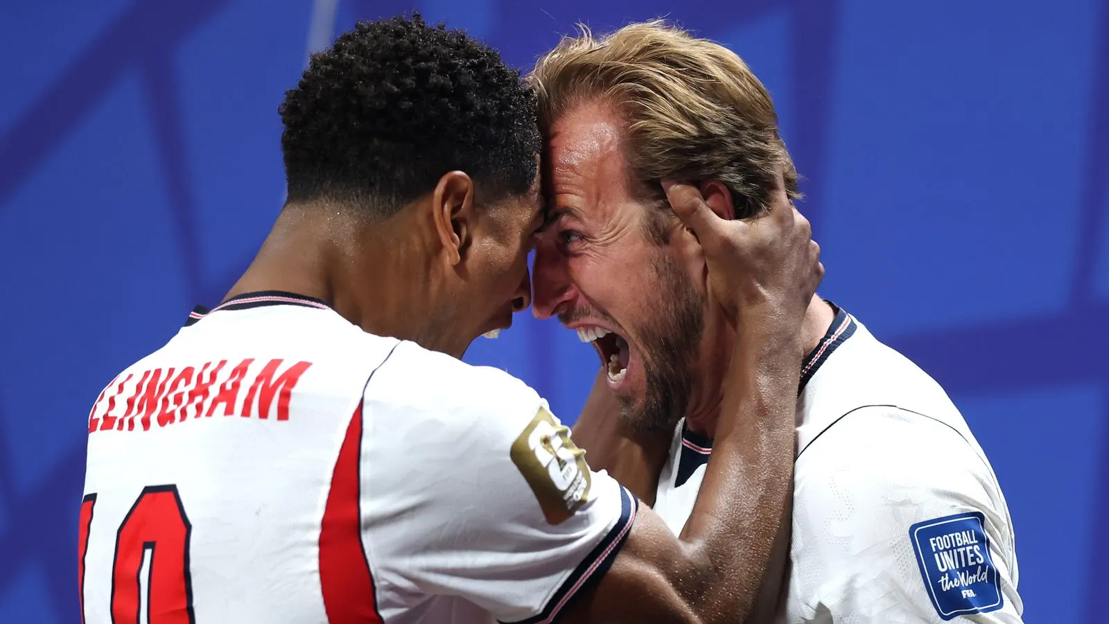 Kane Double Keeps England Alive as World Cup Tie With Mexico Looms