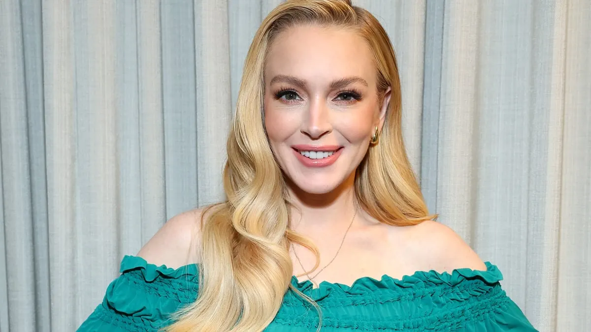 Lindsay Lohan and Director Mark Waters Reunite for Mean Girls Day