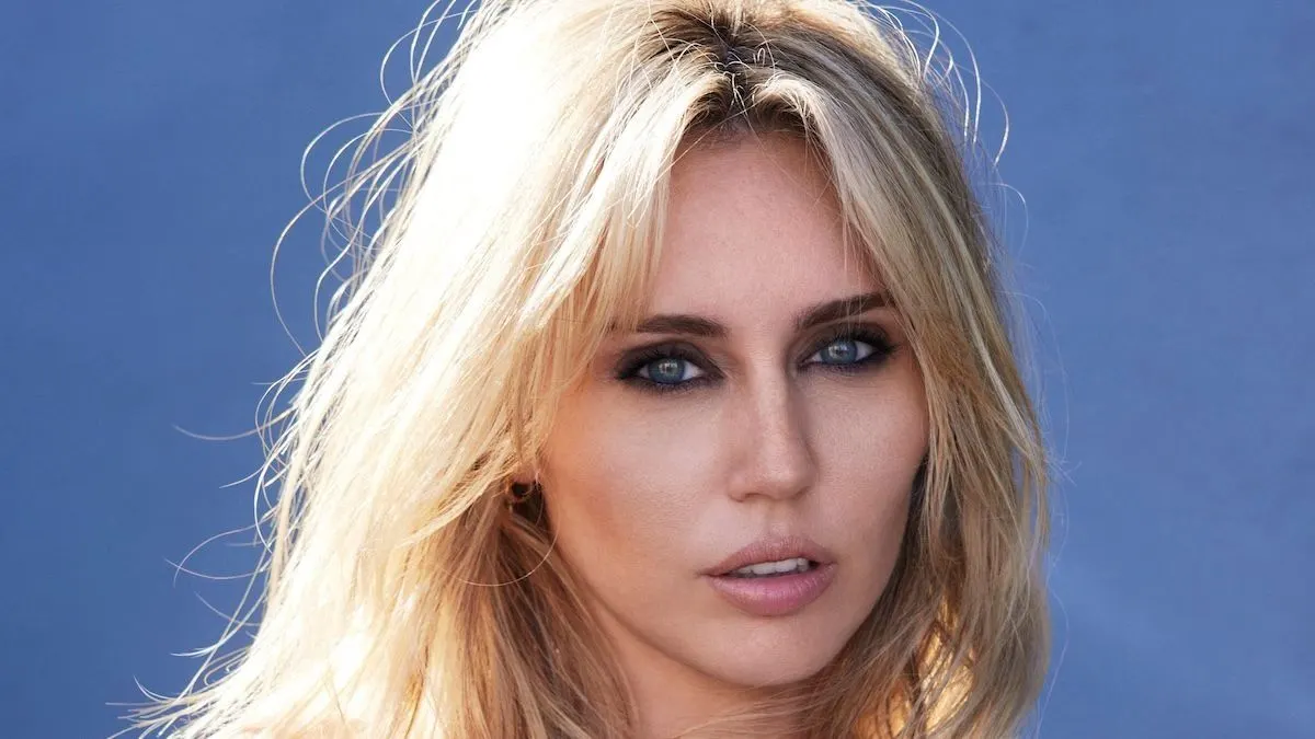 Miley Cyrus' 'Bass Persuades' Sees Historic Chart Descent After Strong Start