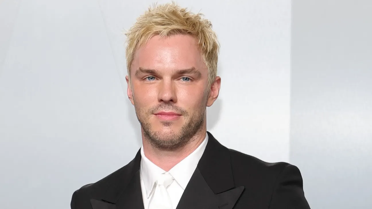 Nicholas Hoult to Play Gilderoy Lockhart in HBO's 'Harry Potter' Season 2