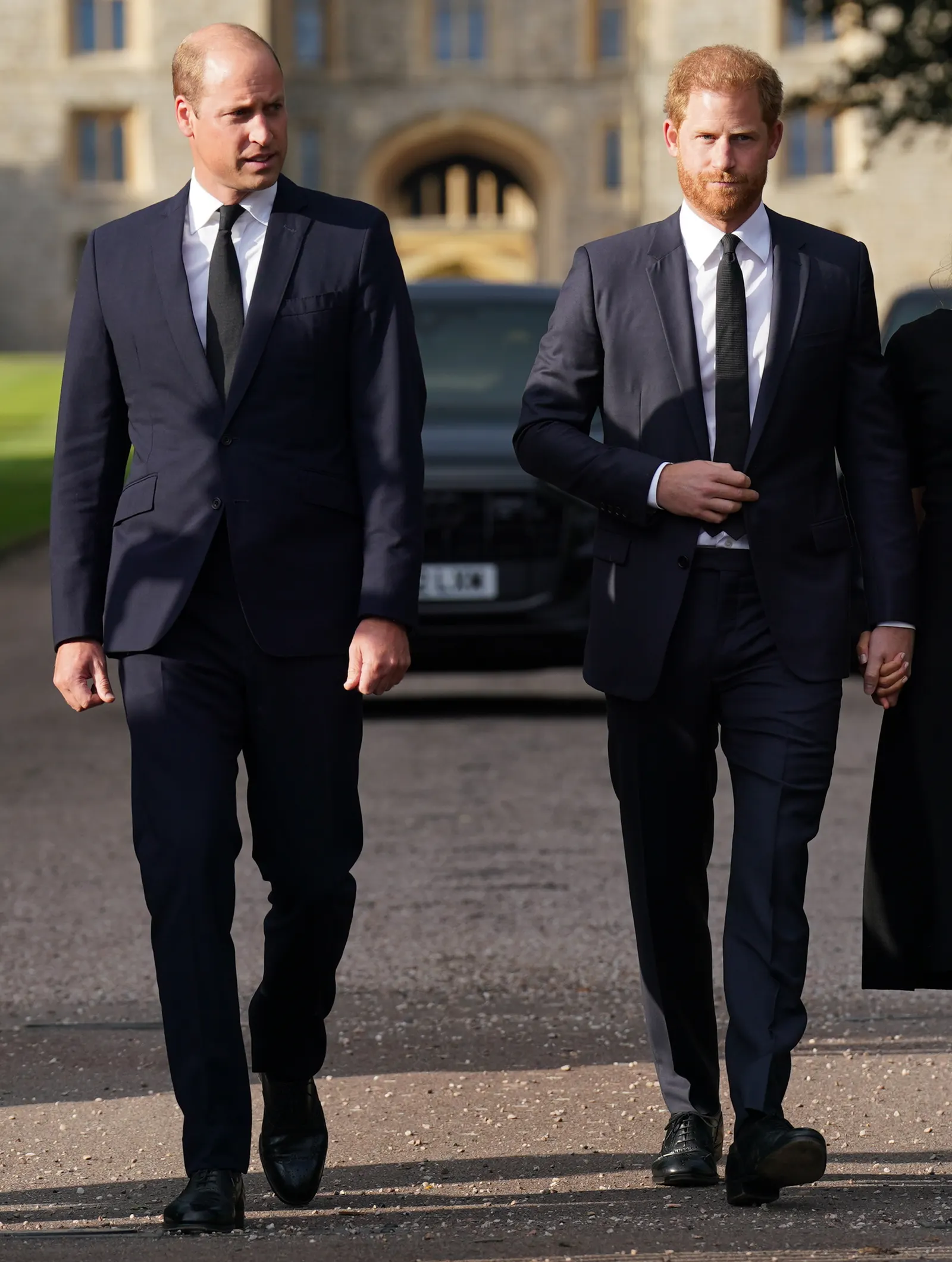 Prince William 'Washes His Hands' of Harry Amid Fresh Sussex Drama