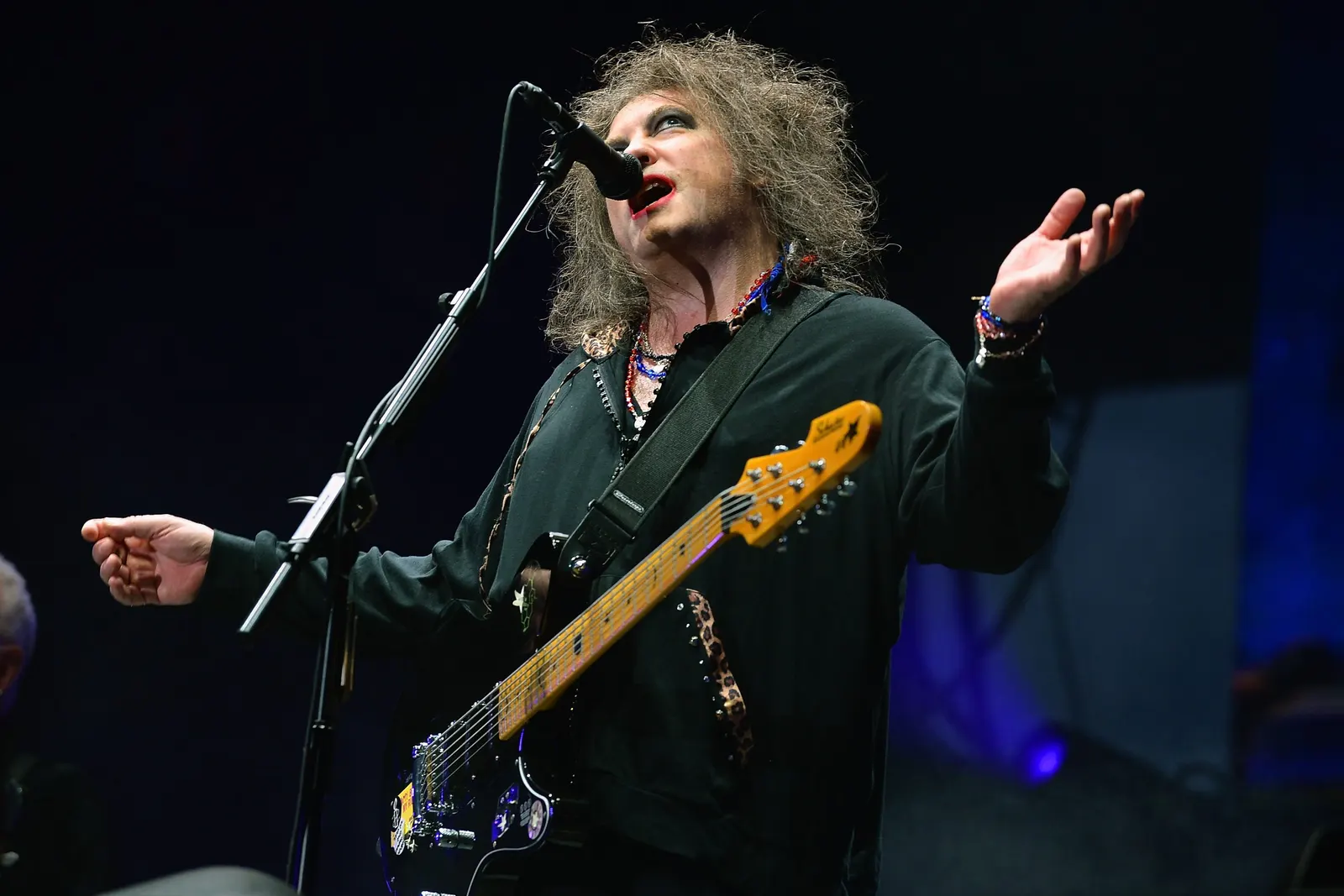 Robert Smith Critiques World Cup Halftime Show Curated by Chris Martin