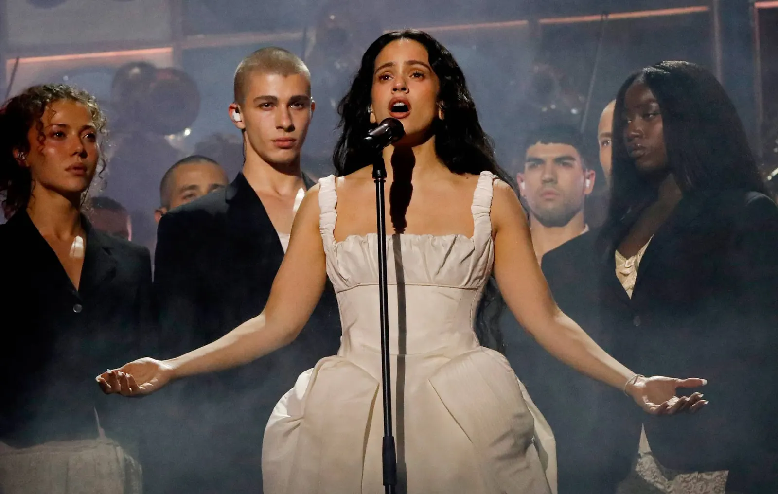 Rosalía Swaps White Wine for Tequila — and Serenades Monterrey with 'Safaera'