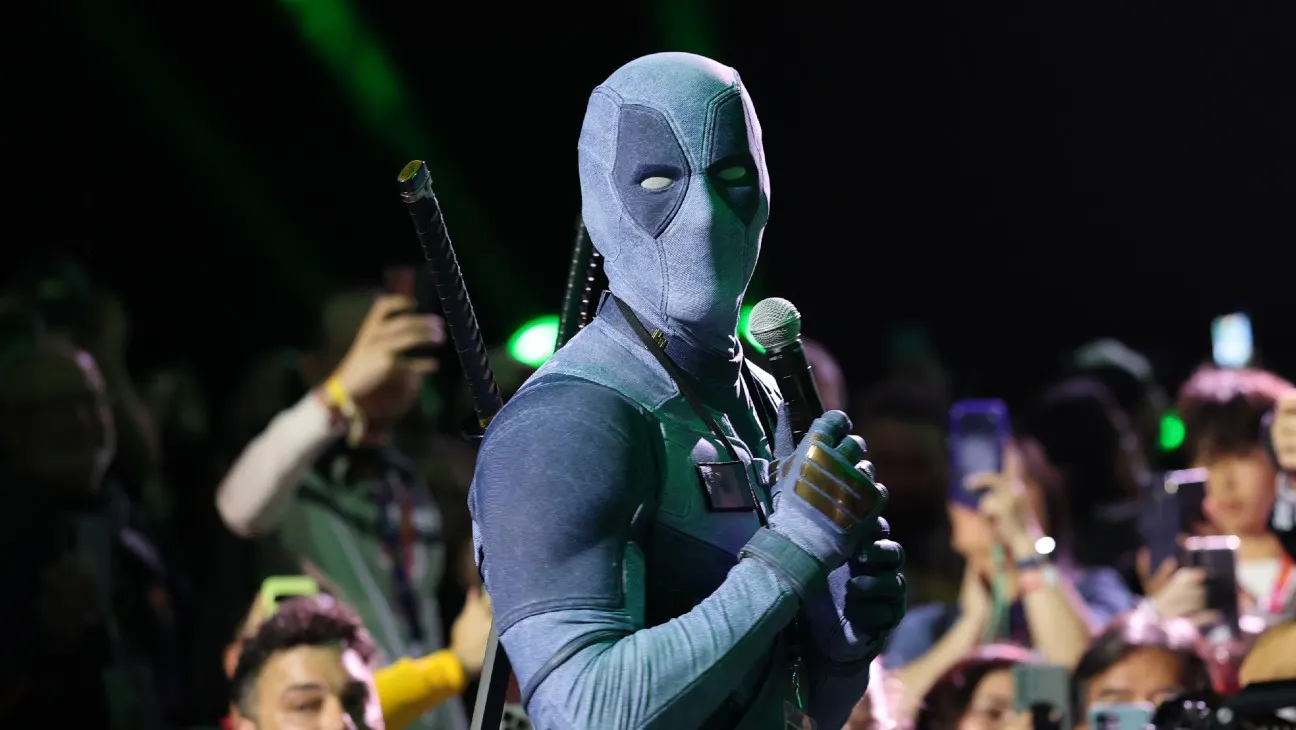 Ryan Reynolds Crashes Avengers: Doomsday Panel in Deadpool Gray Suit