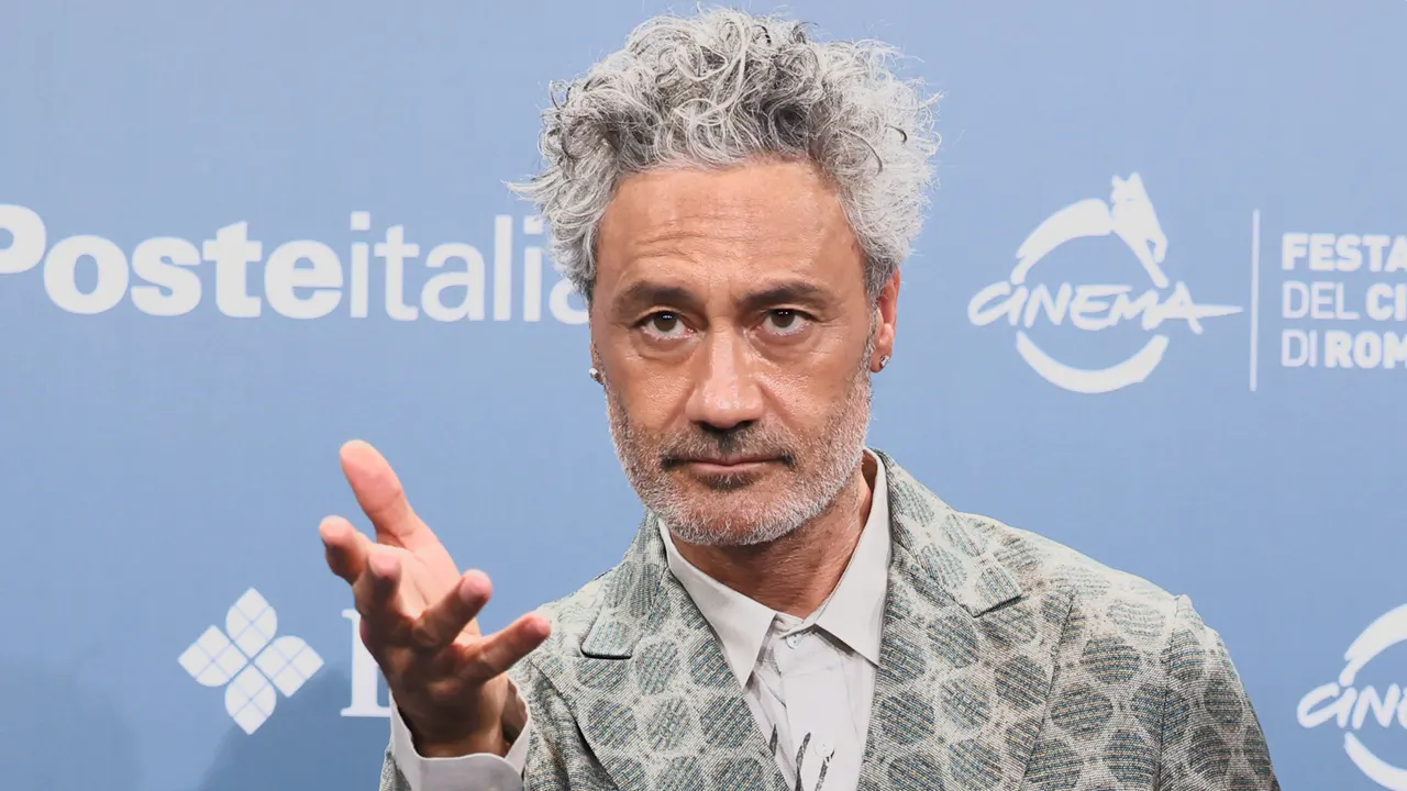 Taika Waititi Confirms His Star Wars Film Is 'on Ice'