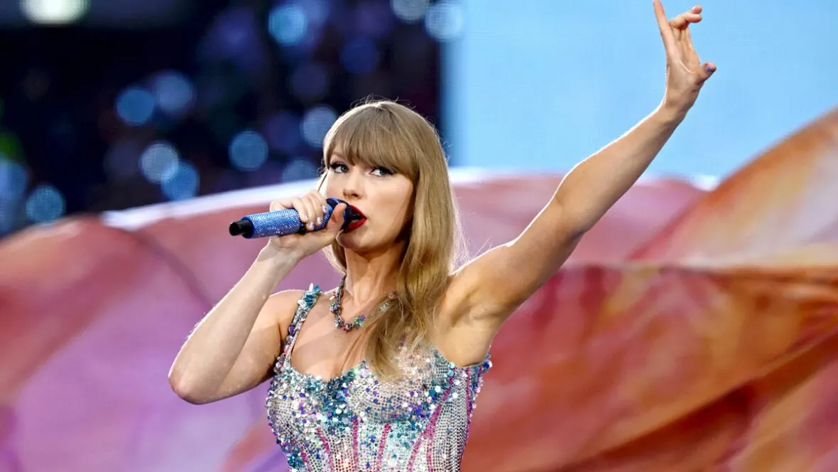 Taylor Swift Shares Original Heartbreak of ‘I Knew You Were Trouble’