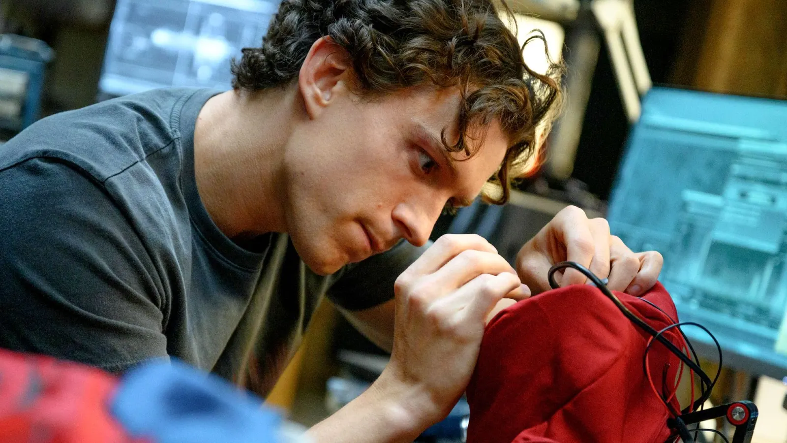 Tom Holland in the DCU? Five Characters That Actually Make Sense