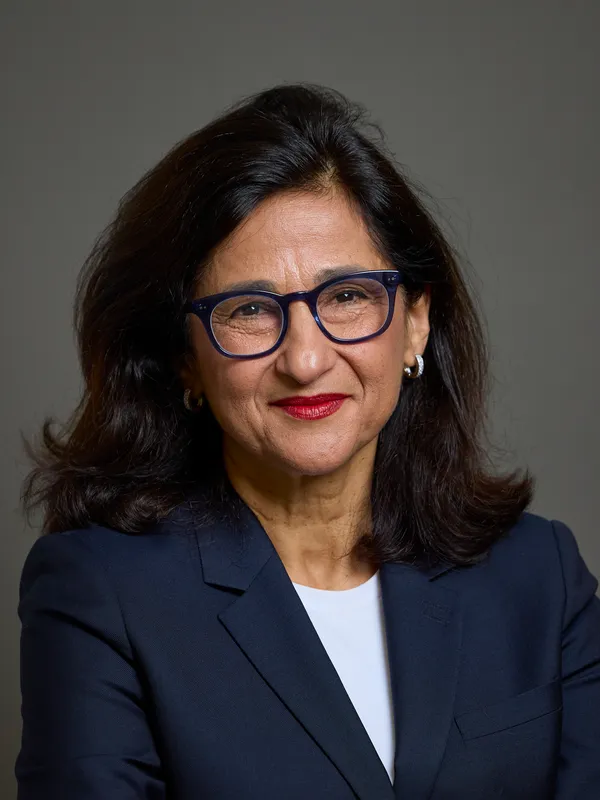 Minouche Shafik