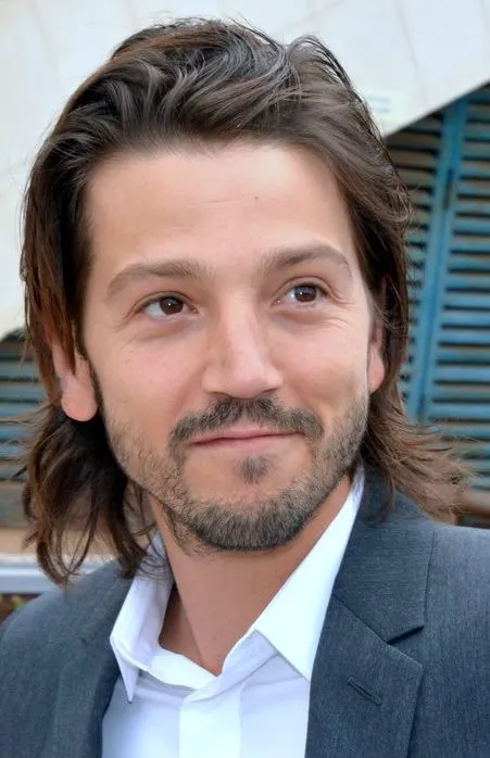 Diego Luna — photo 1
