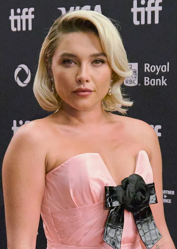 Florence Pugh — photo 1
