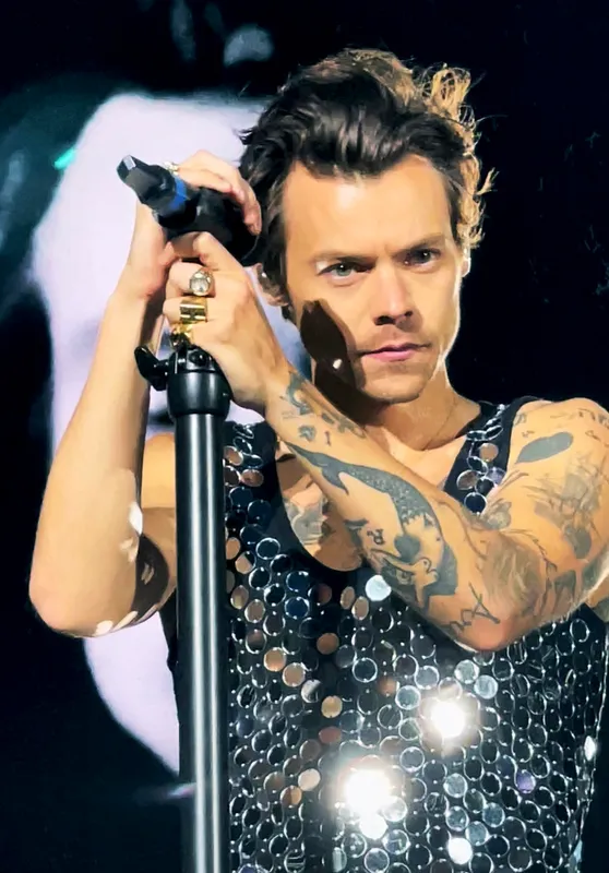 Harry Styles — photo 1