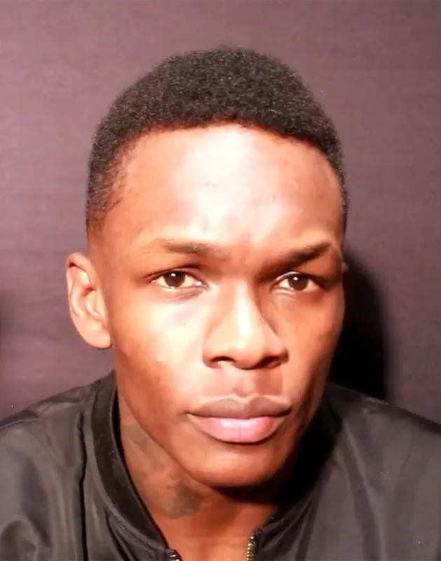 Israel Adesanya — photo 1