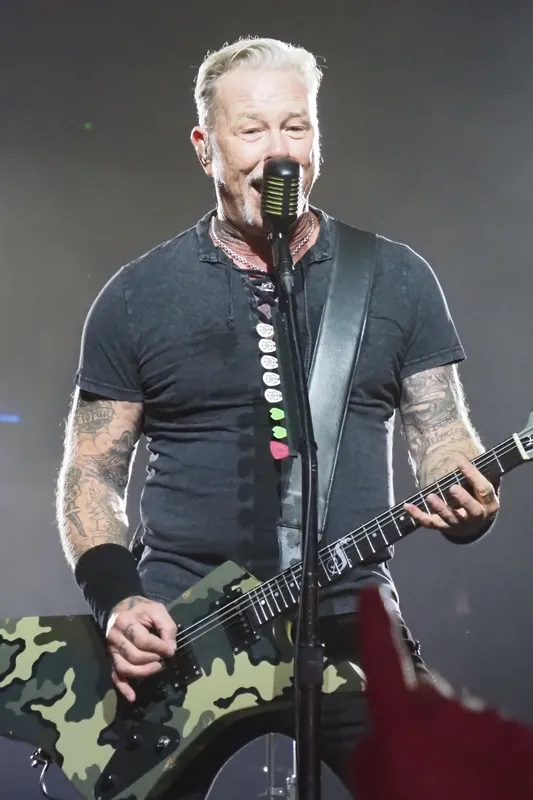 James Hetfield — photo 1