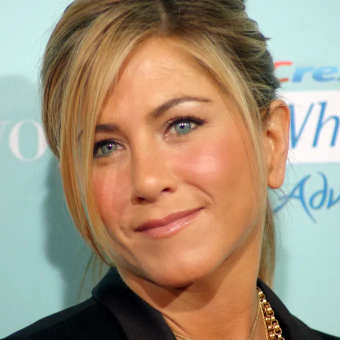 Jennifer Aniston — photo 4