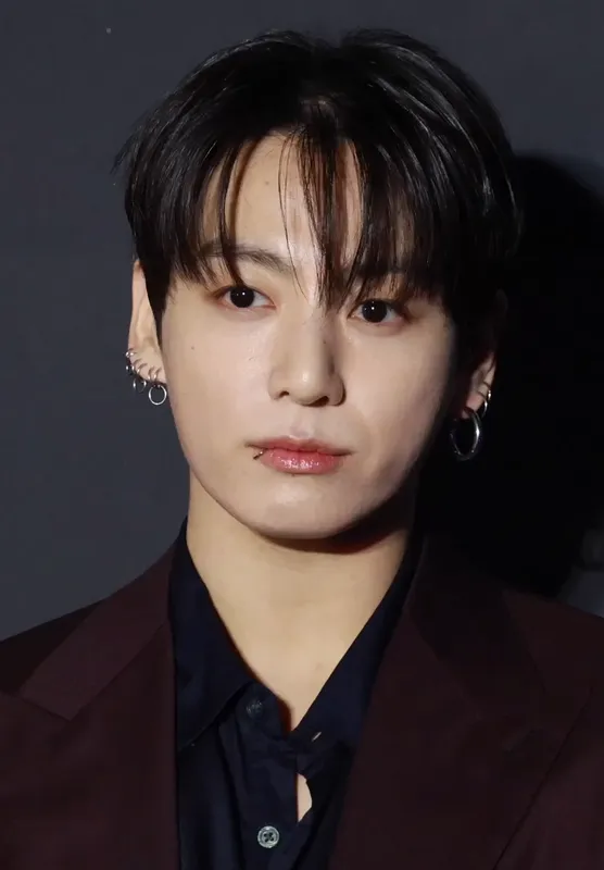 Jungkook — photo 1