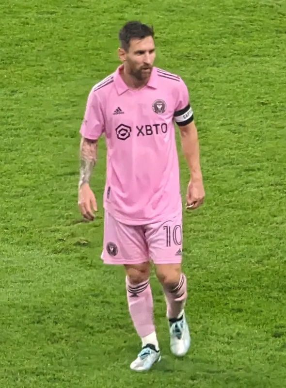 Lionel Messi — photo 1